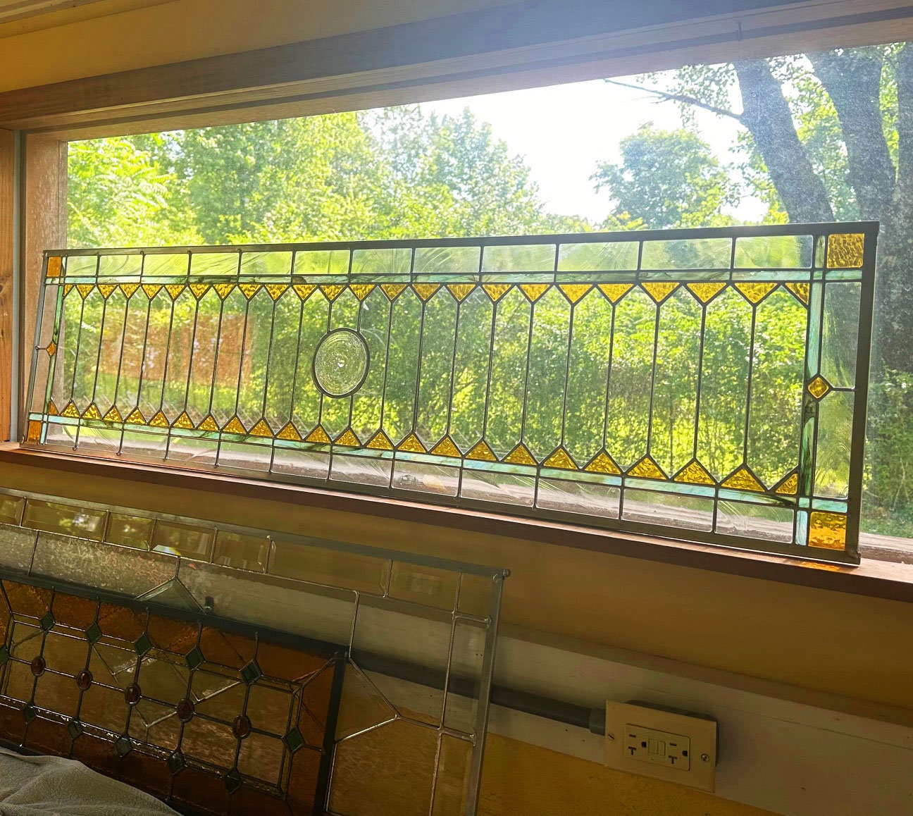 Stained Glass Transom - Trellis Transom with Border and Rondel